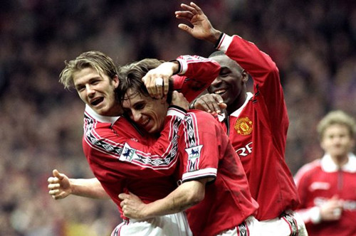 游的游客 游的游客